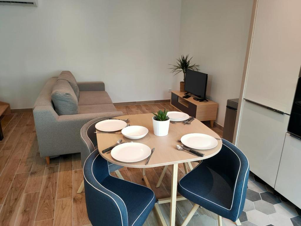 Le125 Villa Saultain Екстериор снимка